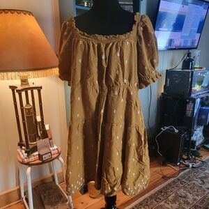 Plus size Xxl Old Navy Mustard Dress with Embroidery